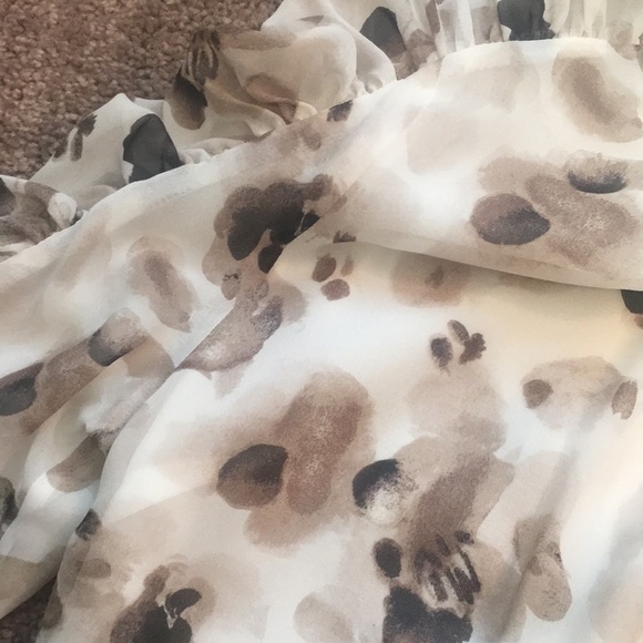 Ann Taylor Top - Picture 3 of 3